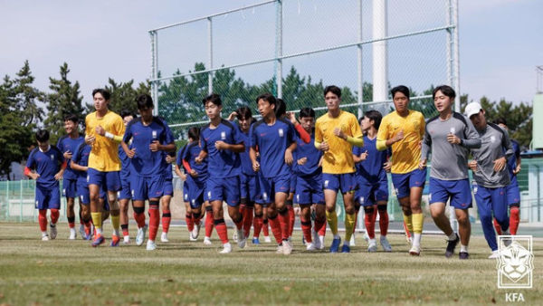 Timnas U-17 Korea Selatan jelang Piala Asia 2025. Foto: KFA