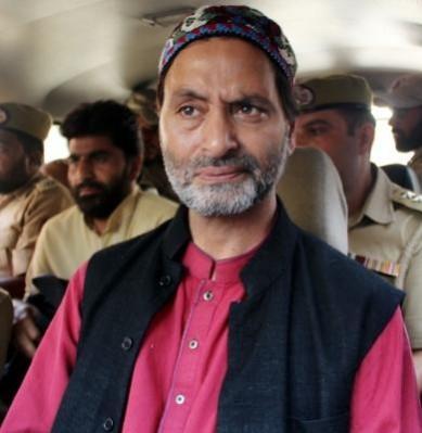 SC orders Yasin Malik to cross-examine witnesses virtually from Tihar