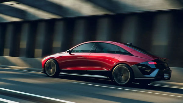 Tampilan Hyundai IONIQ 6 dan Hyundai IONIQ 6 N Line. Foto: Hyundai