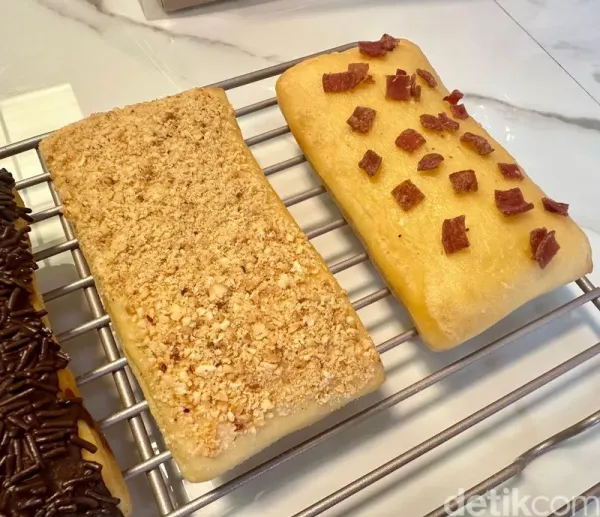 Nikoya Bakes Long John