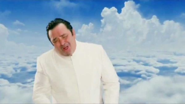 The film 'Chhoti Pyaar Chhoti Magic' was released in the year 2008. In this film, Rishi Kapoor was seen in the role of God. This picture made in the budget of 23 crores earned only 23 crores.