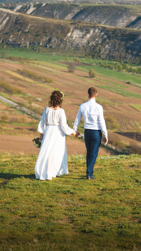 What Helps Marriage Last