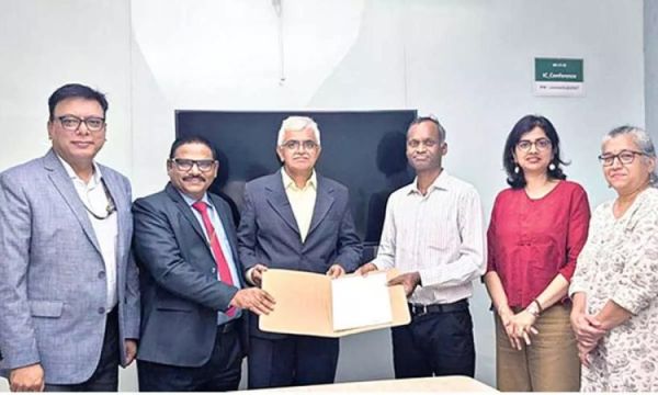 1541331 vit ap university