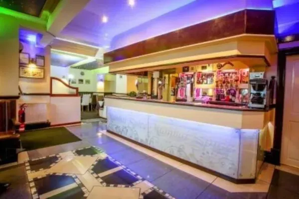 Restoran Legendaris Ini Tutup Setelah 15 Tahun Beroperasi, Pelanggan Sedih