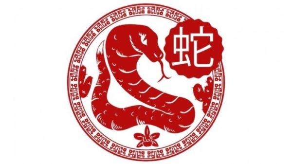 RAMALAN SHIO ULAR
