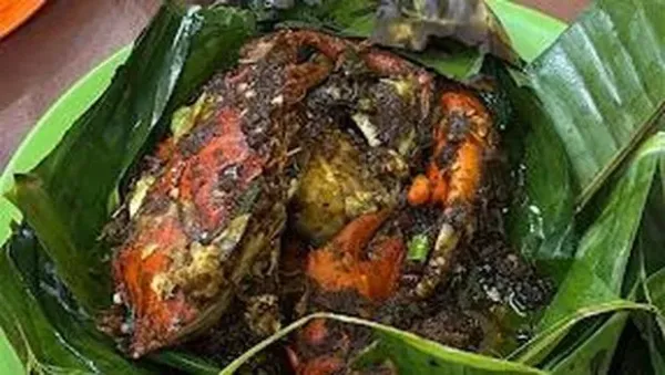 10 Tempat Makan Seafood Kaki Lima yang Enak dan Segar di Jakarta