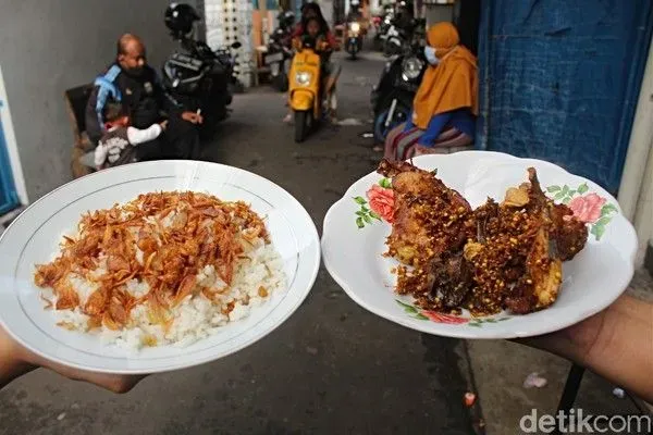5 Nasi Uduk Paling Enak di Jakarta Barat, Lokasinya Ngumpet di Gang