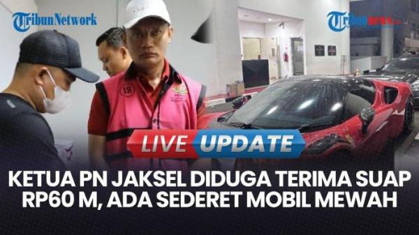 SUAP VONIS LEPAS - Ketua Pengadilan Negeri Jakarta Selatan, Muhammad Arif Nuryanta saat digiring keluar menuju mobil tahanan, Kejaksaan Agung, Jakarta, Sabtu (12/4/2025). Ia ditetapkan menjadi tersangka suap vonis bebas tiga korporasi sawit terdakwa korupsi pemberian fasilitas ekspor crude palm oil (CPO) dan turunannya.