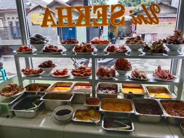 10 Nasi Padang Terkenal Enak di Depok, Ada Favorit Ayu Ting Ting