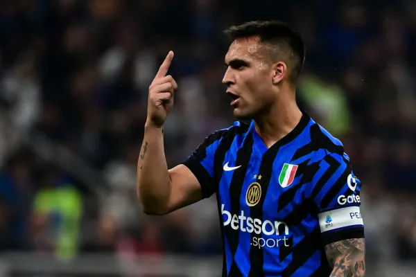 Inter Milan's Argentine Forward #10 Lautaro Martinez 