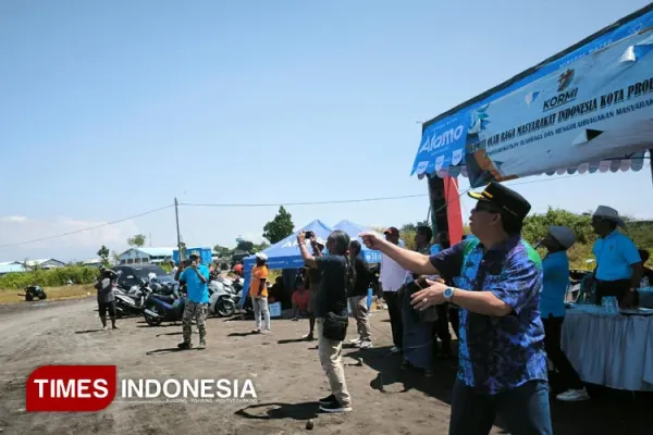 lomba-layangan-sambitan-a.jpg