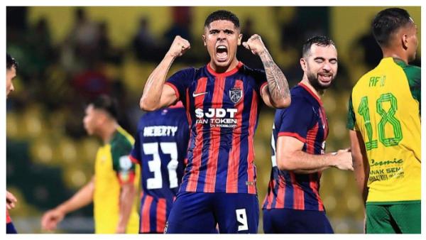 SELEBRASI - Potret Bergson saat melakukan selebrasi bersama tim JDT. Terbaru Inilah profil Bergson calon naturalisasi Timnas Malaysia hingga masuk radar pemain yang diminati Persebaya Surabaya.