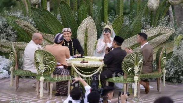 AKHIRNYA RESMI MENIKAH - Momen pernikahan Luna Maya dan Ayah Maxime Bouttier, Rabu (7/5/2025).