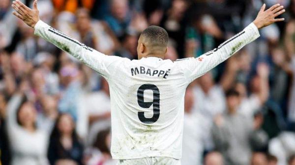 SELEBRASI - Selebrasi Kylian Mbappe (Real Madrid) saat cetak gol ke gawang Celta Vigo dalam lanjutan matchday ke-34 Liga Spanyol 2024/2025 di Santiago Bernabeu, Minggu (4/5/2025). (Foto diunduh dari Instagram Real Madrid - 4/5/2025)