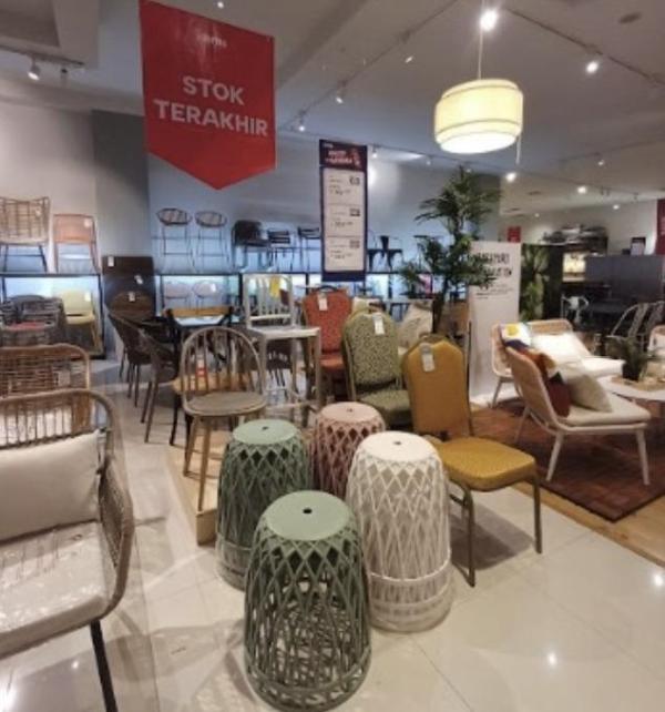 Di INFORMA Pasti Ketemu yang Pasti Termurah dan Ekstra Diskon hingga 20 Persen untuk produk pilihan Furnitur dan Aksesoris Rumah