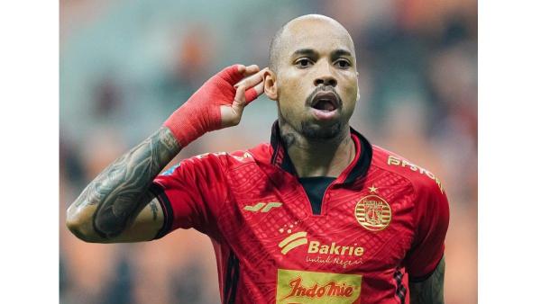 PERSIJA JAKARTA VS BALI UNITED - Striker Persija Jakarta, Gustavo Almeida berselebrasi setelah mencetak gol ke gawang Bali United dalam lanjutan pekan ke-32 Liga 1 2024/2025 di Jakarta International Stadium, Sabtu, 10 Mei 2025.