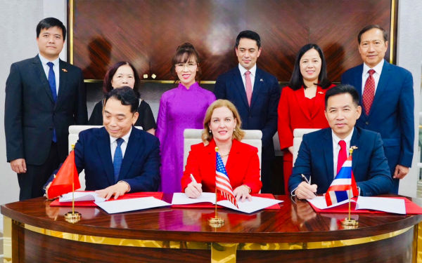 เวียตเจ็ท เสริมโบอิ้ง 737-8 เพิ่ม 50 ลำ หนุนไทยสู่ฮับการบินภูมิภาค