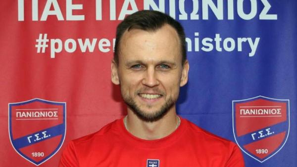 RUMOR TRANSFER - Eks Real Madrid dan Timnas Rusia, Denis Cheryshev ketika diperkenalkan sebagai pemain baru Panionios FC. Denis Cheryshev kini dikabarkan masuk radar Dewa United jelang Liga 1 2025.