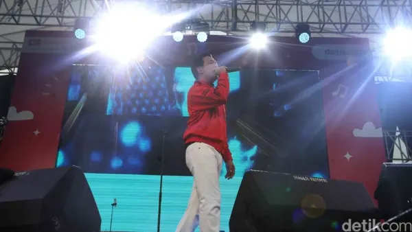 D'masiv di Panggung Daihatsu Kumpul Sahabat