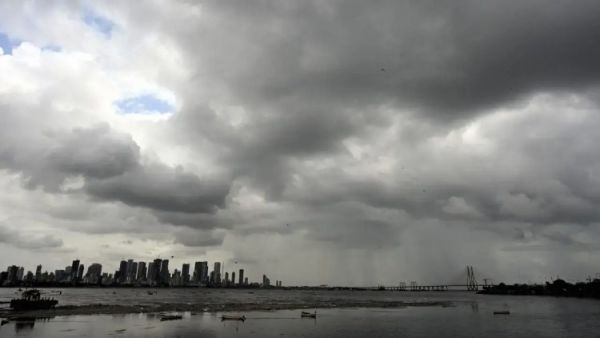 clouds raje mumbai weather news mumbai d 1747888747769 d 1