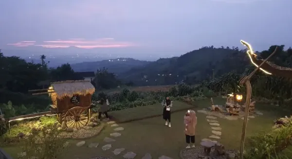 Rekomendasi kafe asri di Sentul