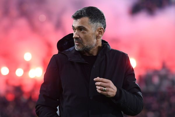 BOLOGNA, ITALY - FEBRUARY 27: Sergio Conceicao head coach of AC Milan during the Serie A match between Bologna and AC Milan at Stadio Renato Dall'Ara on February 27, 2025 in Bologna, Italy. (Photo by Alessandro Sabattini/Getty Images)