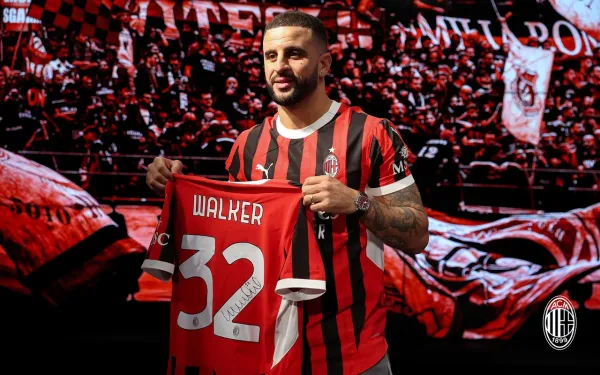 Official: Kyle Walker joins Milan from Manchester City (picture via www.acmilan.com/it)