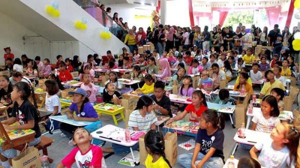 Lomba Mewarnai Gramedia Expo Bitung 2025. Foto 2