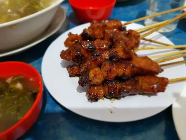 5 Kuliner Nonhalal Favorit di Malang, Ada Sate hingga Bakso