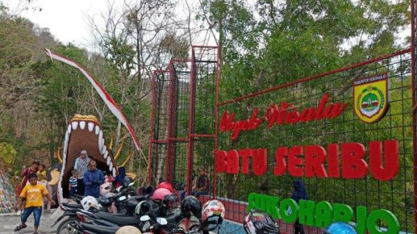 Objek Wisata Batu Seribu di Kecamatan Bulu, Sukoharjo paska direnovasi, Minggu (15/9/2019).