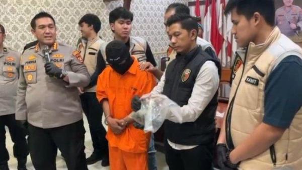 WADISON PASARIBU PERAGAKAN