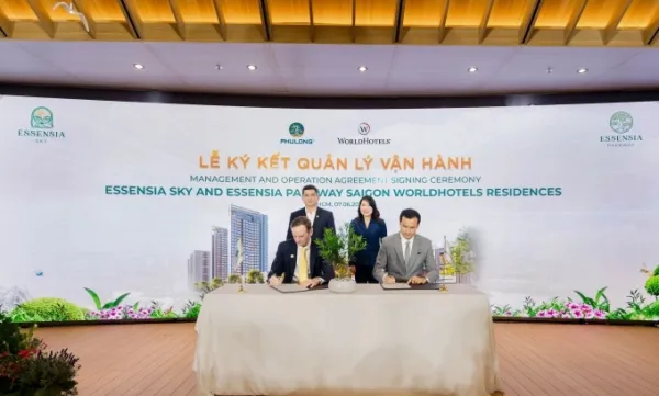 This launching event marked a historic milestone as Phu Long announced partnership with WorldHotels. Photo courtesy of Phu Long