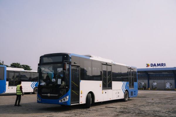 Bus listrik Zhongtong asal China yang diimpor Damri. <div class=