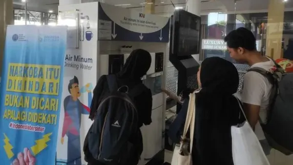 KAI Daop 8 Sediakan Fasilitas Water Station Gratis Kurangi Botol Plastik