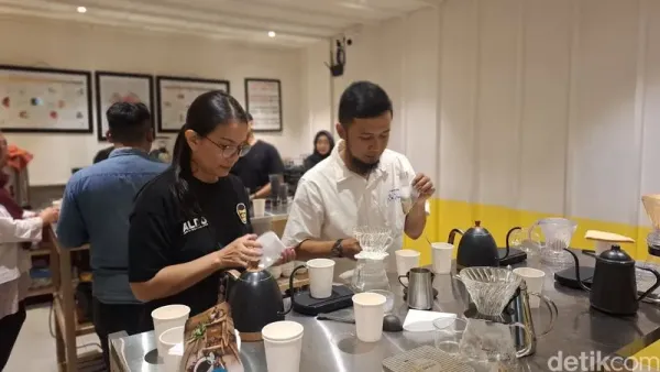 Banyak yang Ketagihan, Peserta Coffee Experience Minta Kelas Tambahan!