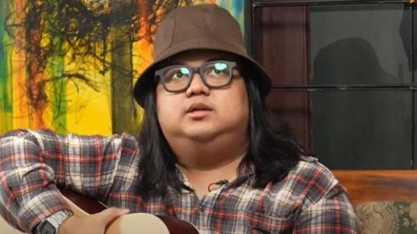Musisi Gusti Irwan Wibowo atau yang karib disapa Gustiwiw meninggal dunia, kabar duka itu menggaung Minggu (16/6/2025).