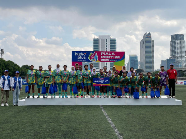 Putri Tangsel U-16 Runner-up HydroPlus Piala Pertiwi Regional Jakarta 2025. Foto: Antika Fahira/kumparan