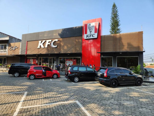 Ilustrasi gerai KFC. Foto: Arif Prabawa/Shutterstock
