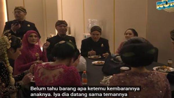 Shafeea Ahmad sendiri sempat kegirangan saat bertemu dengan anak Agus Harimurti Yu