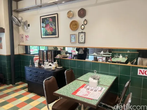 Tjahaja Abadi merupakan salah satu restoran China baru buka di Blok M yang menawarkan masakan china lengkap.
