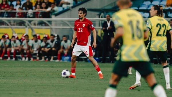 PROFIL - Nathan Tjoe A  saat berseragam Timnas Indonesia, Jumat (21/3/2025).