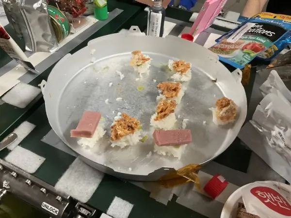 Demi Makan Enak, Astronot Nekat Bikin Sushi di Luar Angkasa
