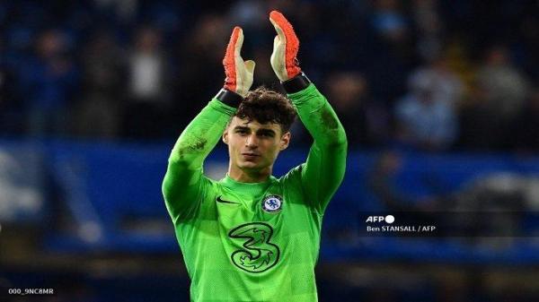 Kiper Chelsea asal Spanyol Kepa Arrizabalaga bereaksi setelah adu penalti dalam pertandingan sepak bola putaran ketiga Piala Liga Inggris antara Chelsea dan Aston Villa di Stamford Bridge di London pada 22 September 2021.