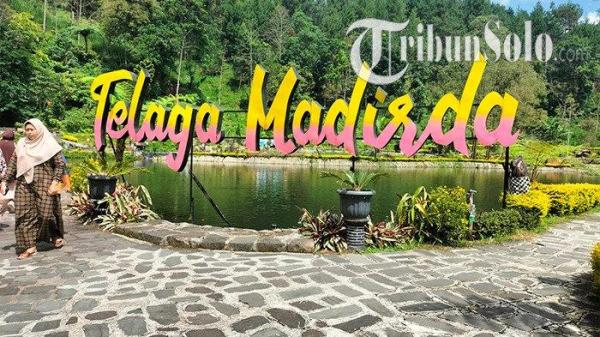 Suasana Telaga Madirda di Desa Berjo, Kecamatan Ngargoyoso, Kabupaten Karanganyar, Selasa (3/5/2022).