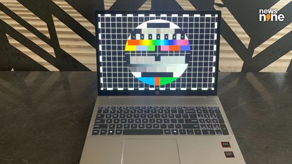 The display does well in most lighting conditions, but is not suitable for outdoor use. (Image Credit: Aditya Madanapalle/News9). 