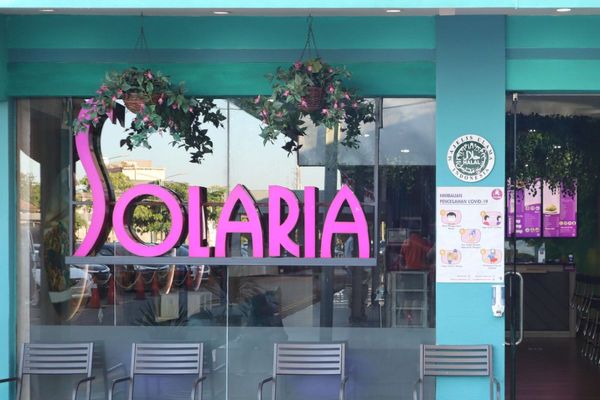 Pemilik Solaria Aliuyanto.