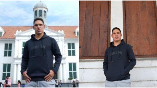 Pemain asing anyar Persija Jakarta, Van Vasty Sousa di kawasan Kota Tua, Jakarta, baru-baru ini. Persija resmi memperkenalkan gelandang asal Brasil tersebut untuk membela Macan Kemayoran di kompetisi Liga 1 2025/2026.