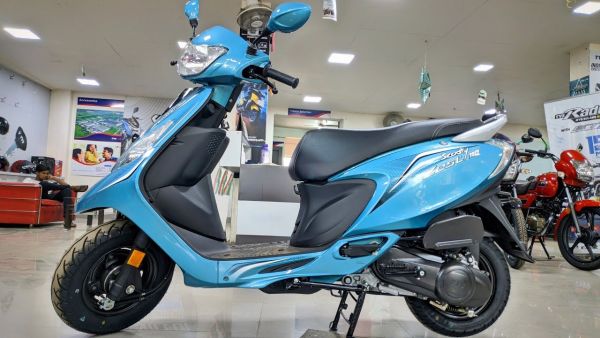 TVS Zest 110 Fi BS6 Update! Best Ladies/Unisex Scooter ?? Hindi | Honest review