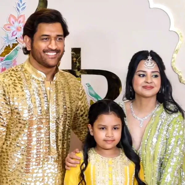 Ms dhoni, ziva, sakaki