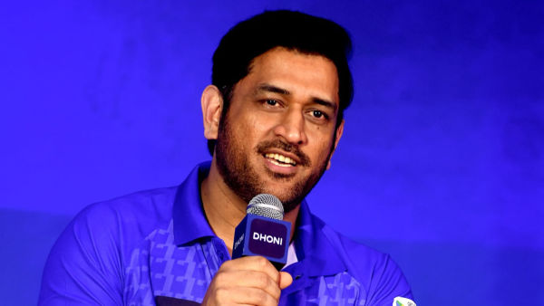 Which brand of clothes do Dhoni wear? His business is so big